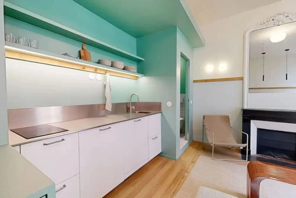 Altido Charming 2-bed Flat w Shared Spaces - photo 15