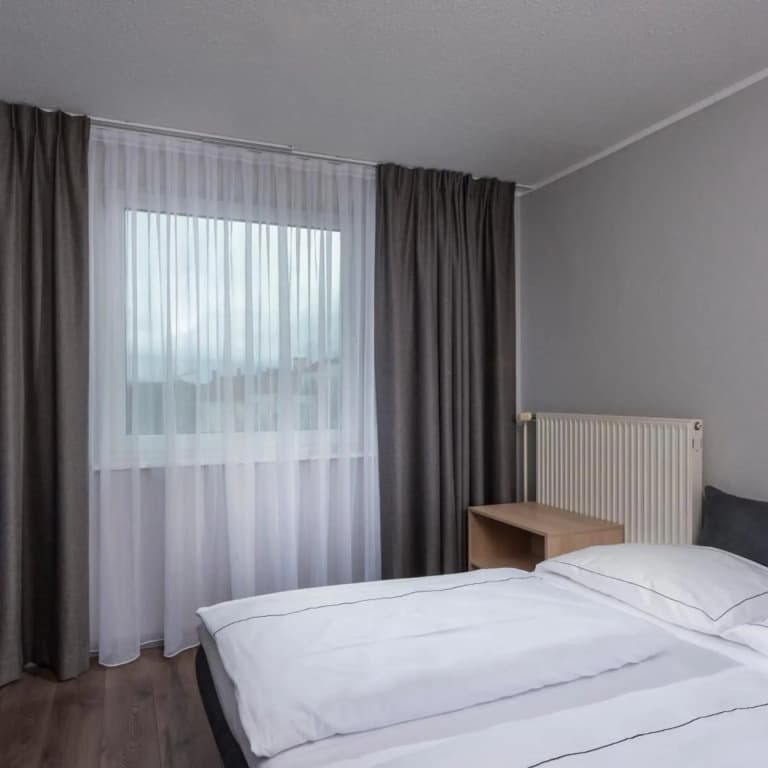 ibis Styles Berlin-Treptow - photo 31
