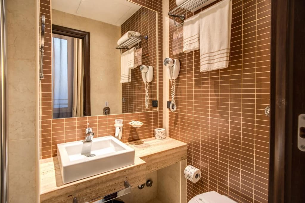 Everest Inn Rome - photo 9
