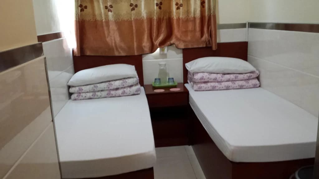 E-Dragon Hotel - photo 5
