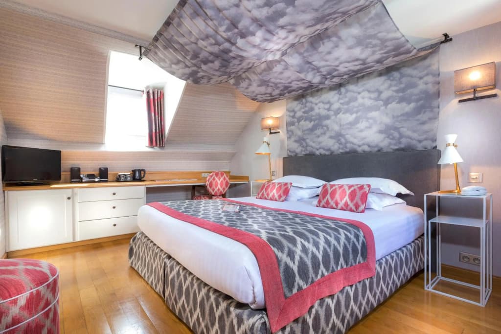 Dauphine Saint Germain Hotel - photo 6