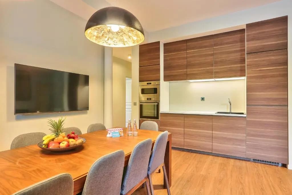 119 - Urban Spacious Apartment Sebastopol - photo 11