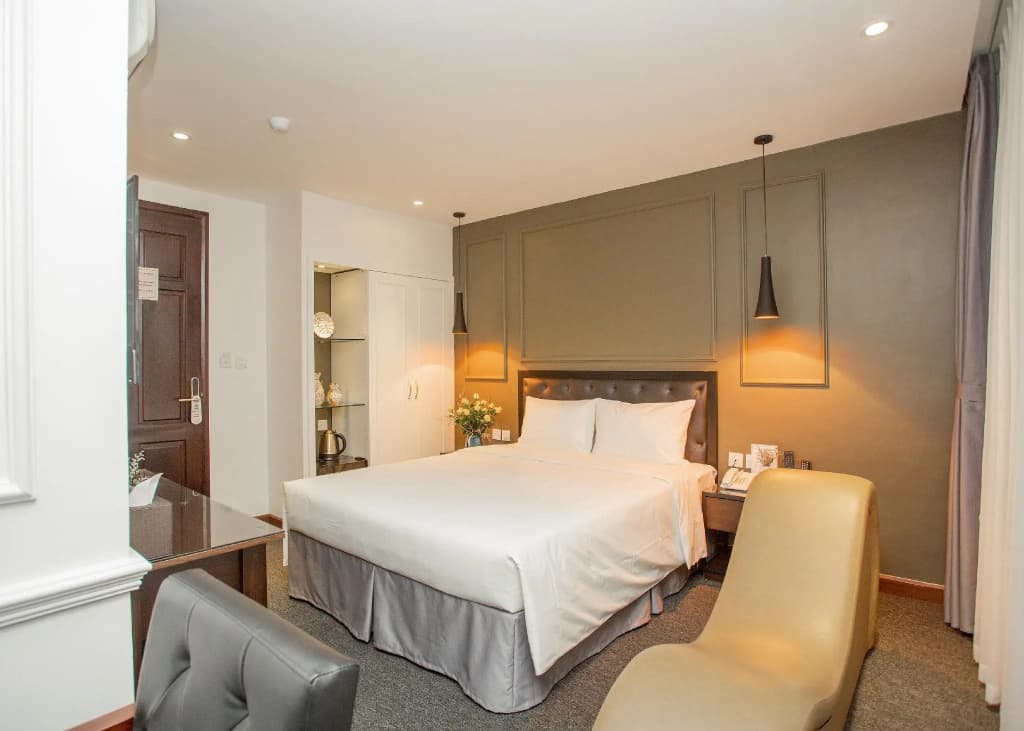 Adeline Hotel - photo 3