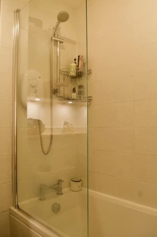 2 Bedroom Flat In Edinburgh - photo 14
