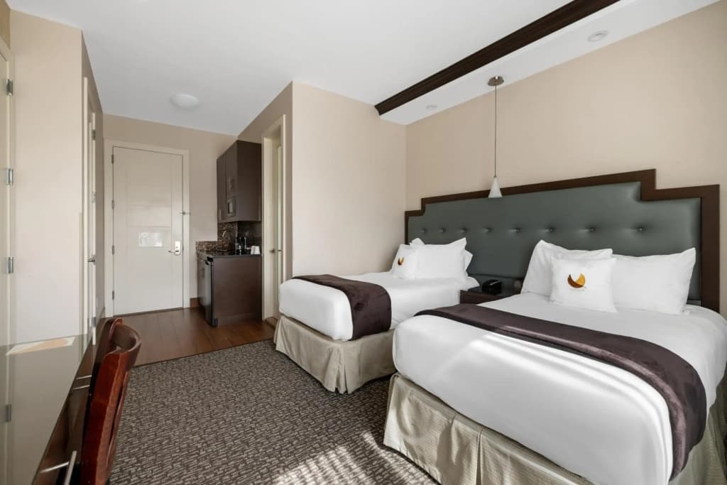 Aura Hotel Brooklyn - photo 4