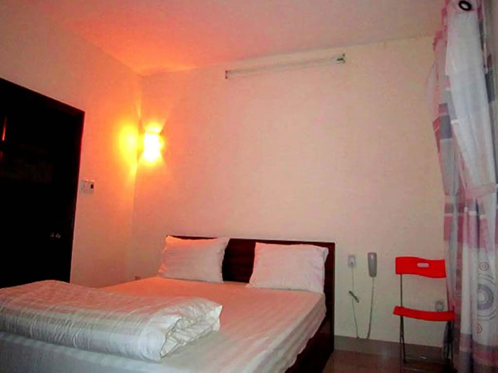 Bao Quyen Hotel - photo 3