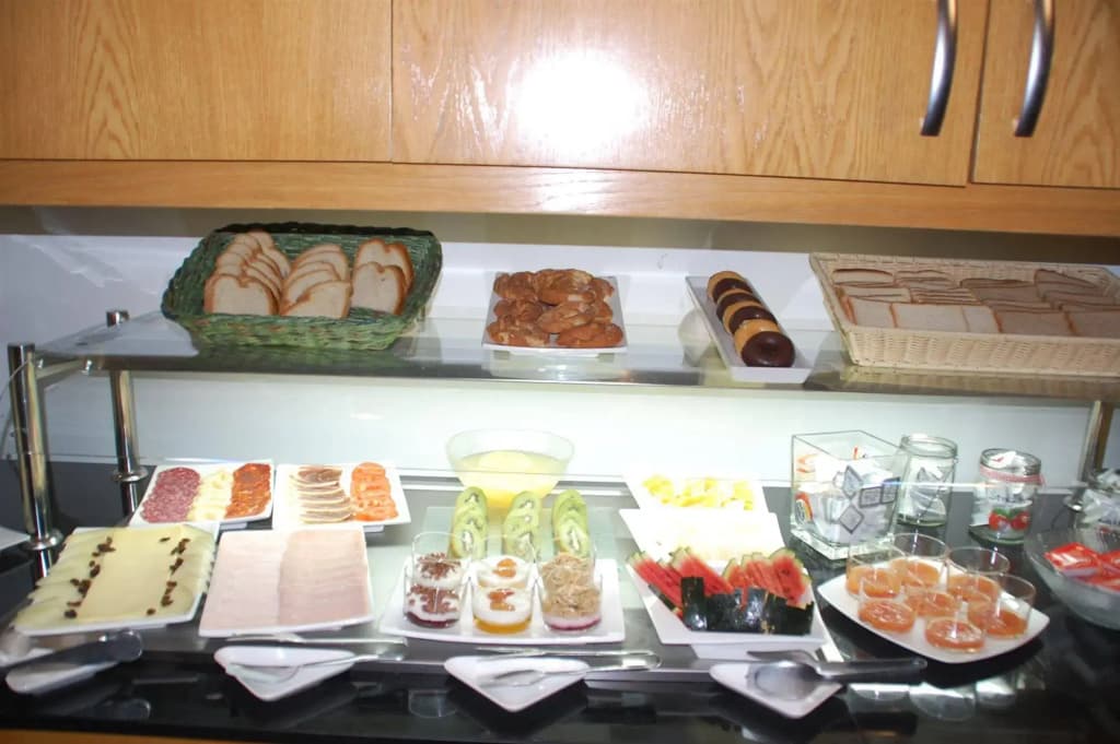 Eco Alcala Suites - photo 11