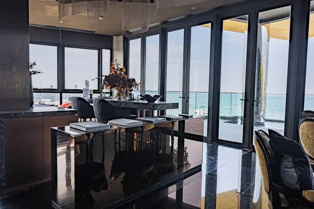 Sea View Edge Central Pattaya - photo 1