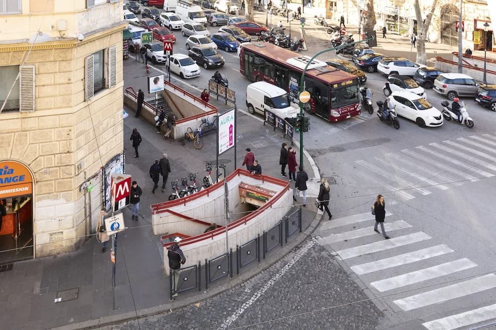 Sonder — Vatican Ottaviano - photo 11