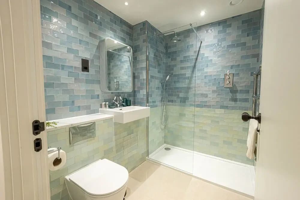 Three Bed Apts near Spitalfields Mkt - photo 25