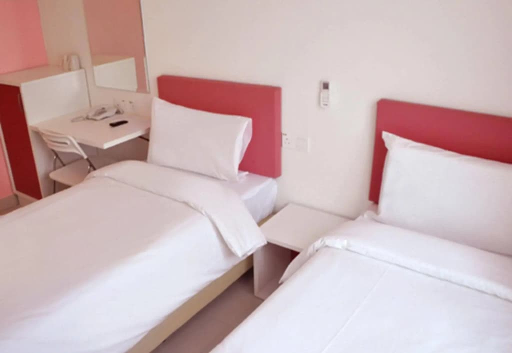 YY318 Hotel Bukit Bintang - photo 6