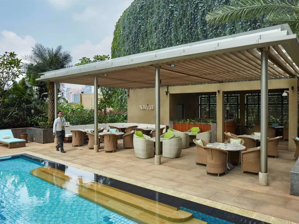 Raffles Jakarta Hotel - photo 10
