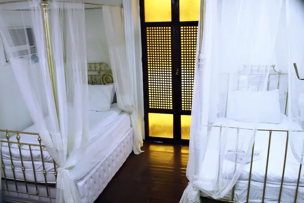 Kings Palace - Hostel - photo 10