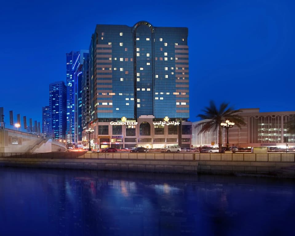 Golden Tulip Sharjah Hotel Apartments - photo 25