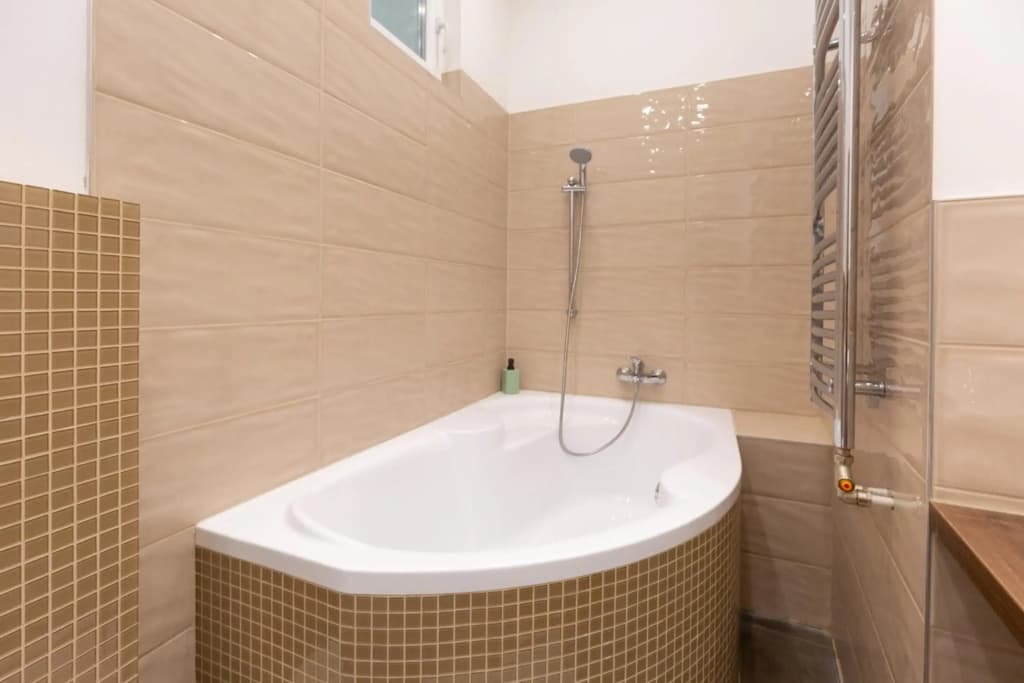 Lovely 2-bedroom apartment at the Vaci Street - photo 16