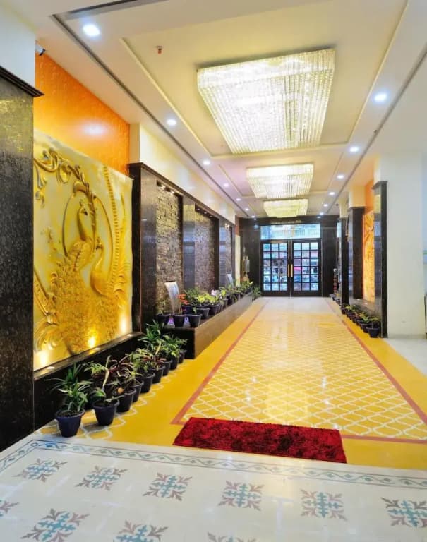Hotel Grand Uddhav - photo 16