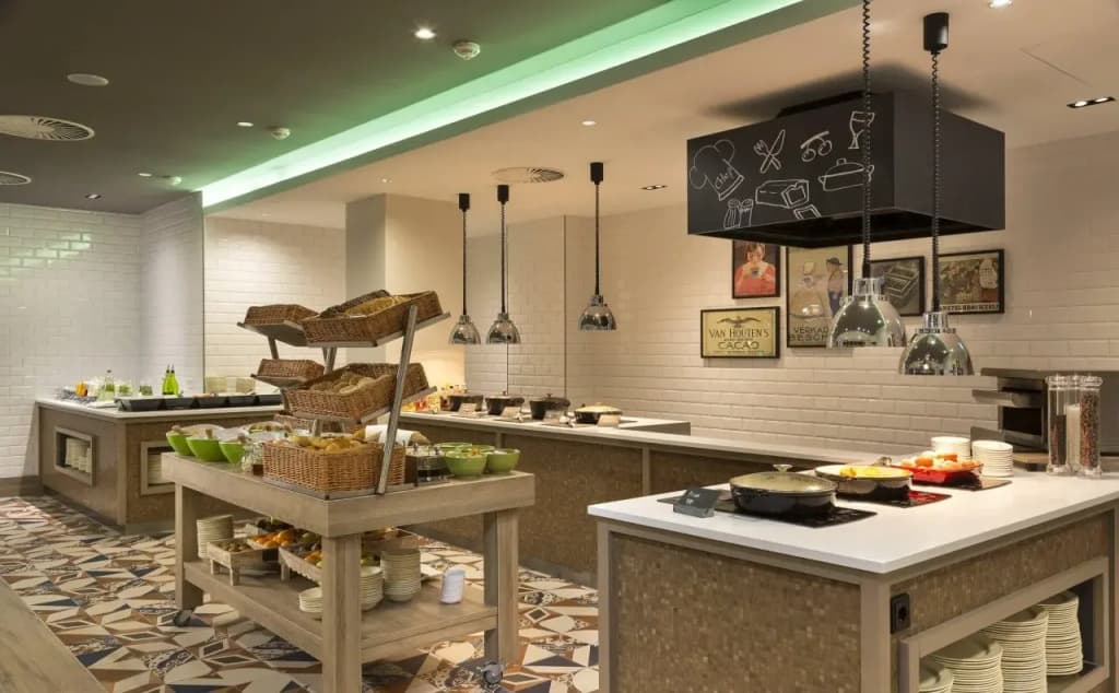 Holiday Inn Amsterdam - photo 11