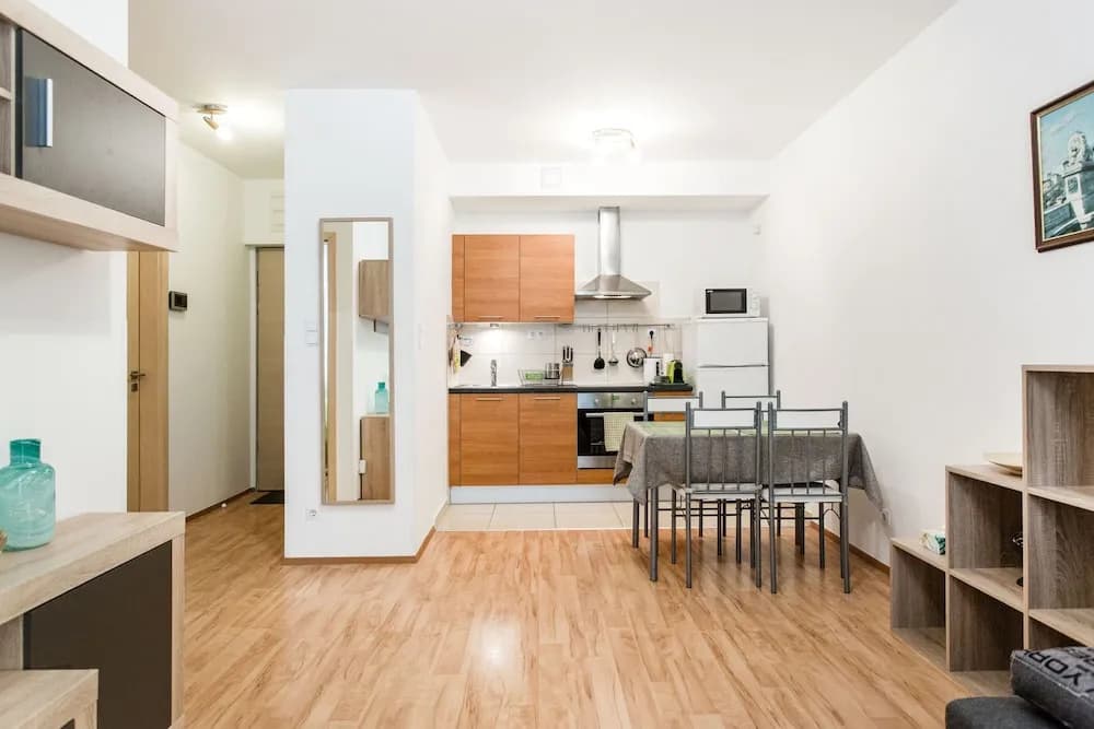 Corvin 4 Apartment - photo 11