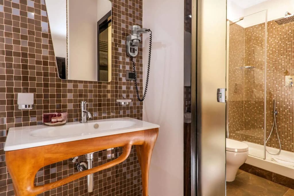 Class House - photo 7