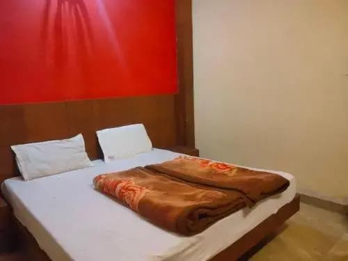 Hotel Nandi Mahadev By WB Inn - photo 13