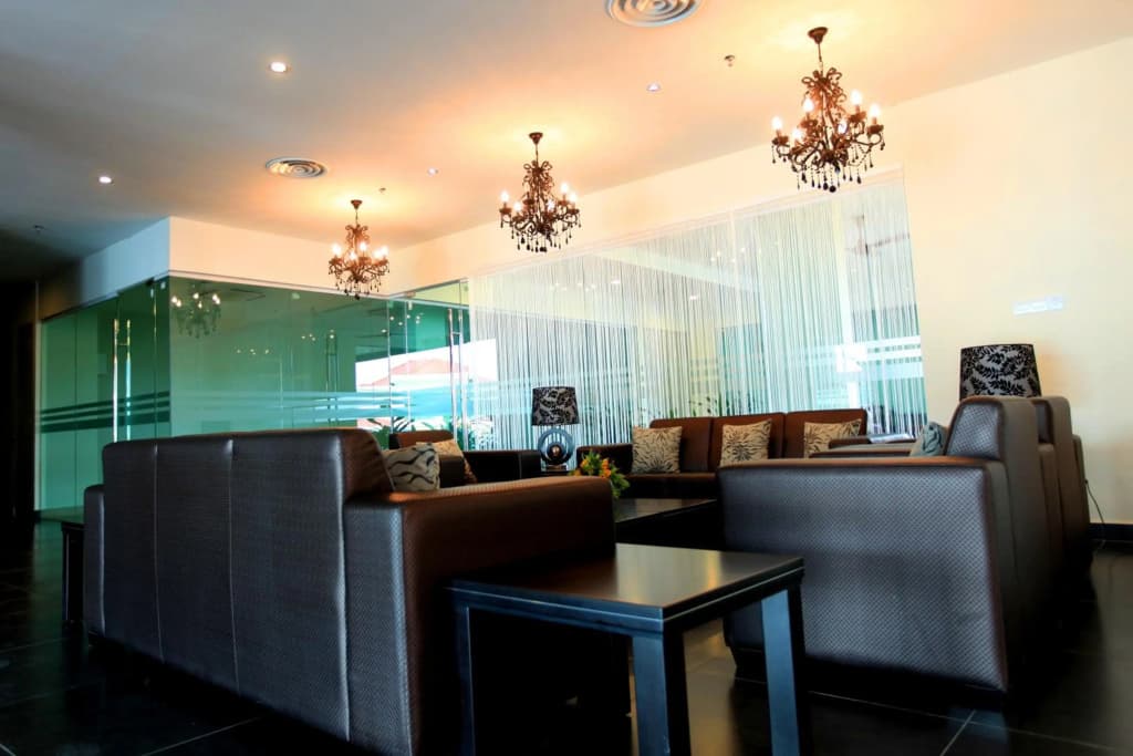 Merdeka Suites Hotel - photo 21