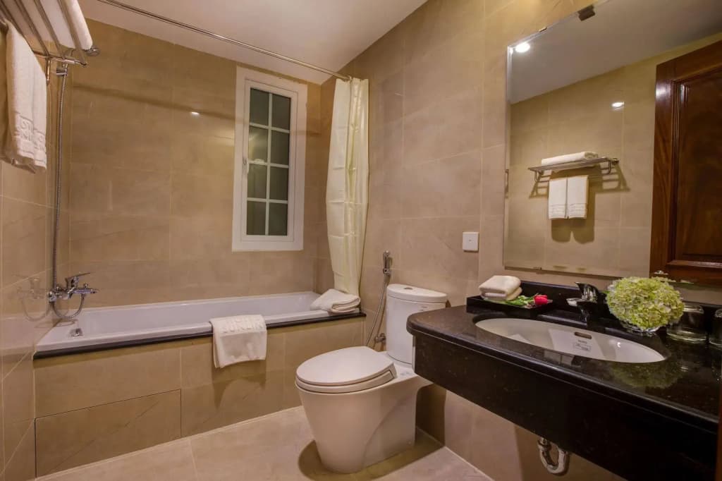 Sunline Hotel - photo 9