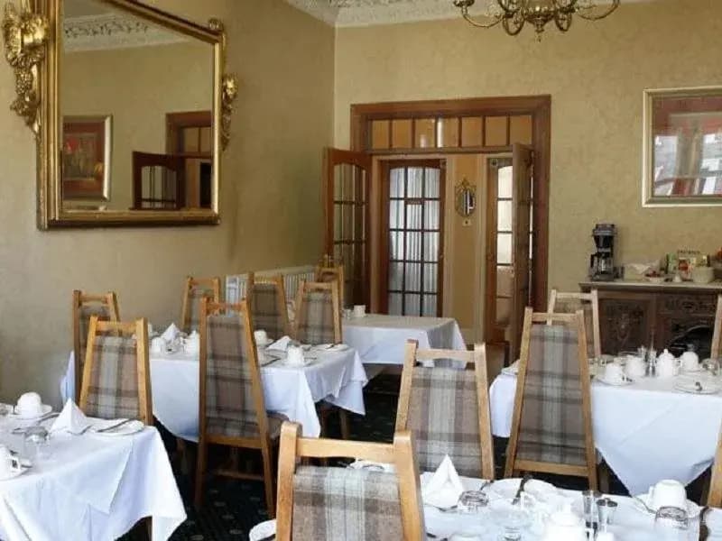 Abbotsford Guest House - photo 17