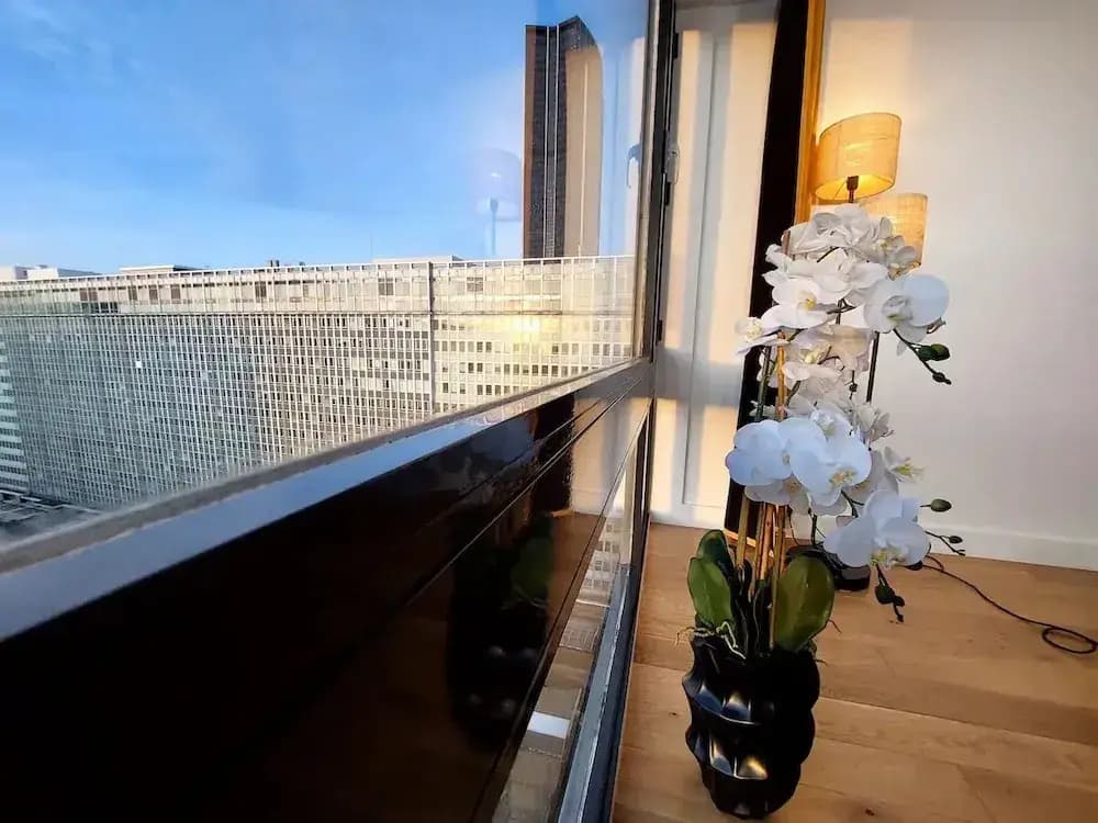Paris luxury apartment Eiffel Tower View - photo 7