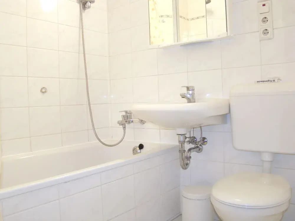 BNB near Brandenburg Gate - photo 10