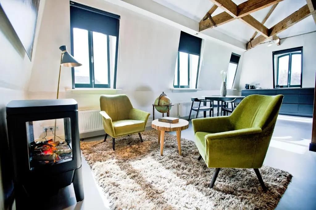V Lofts - main photo