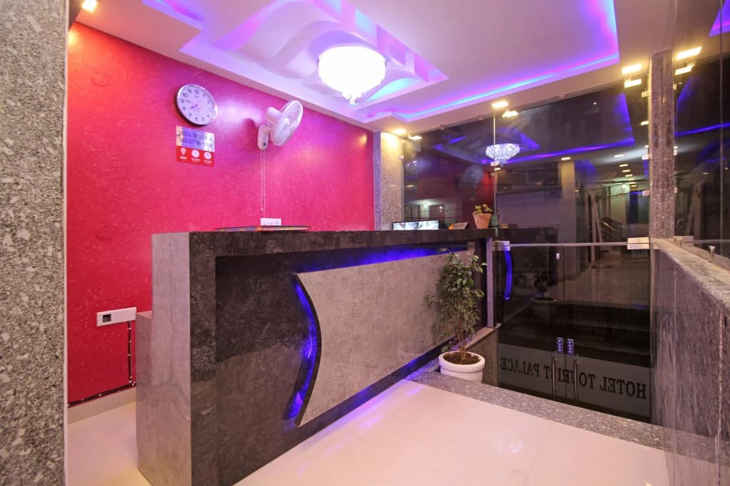 Hotel Tourist Palace - photo 2