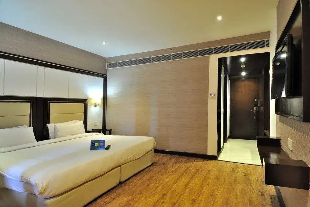 FabHotel Rajouri Garden Main Market - photo 2