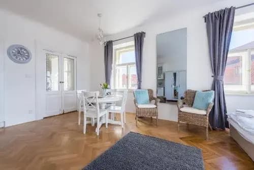 Kafka Apartment with bridge view - photo 3
