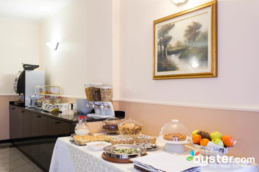 Piccolo Hotel - photo 12