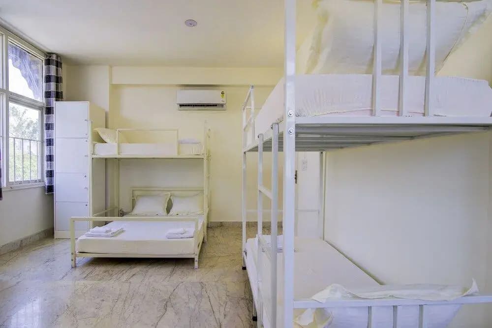 Bienvenue Stays - Hostel - photo 4
