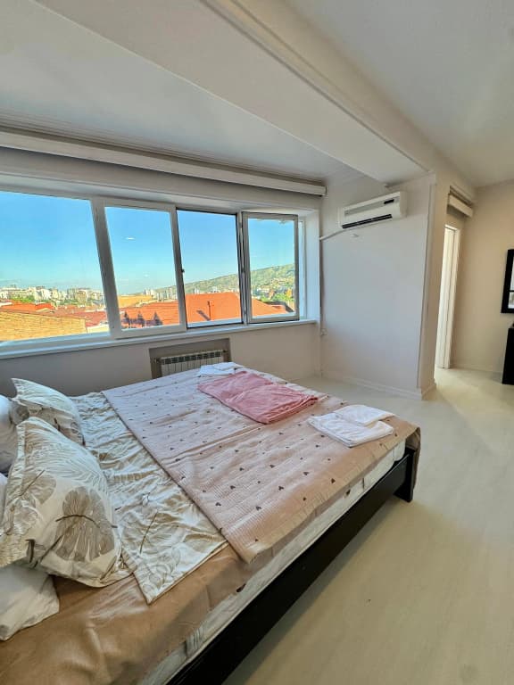 Metekhi place Hotel - photo 1