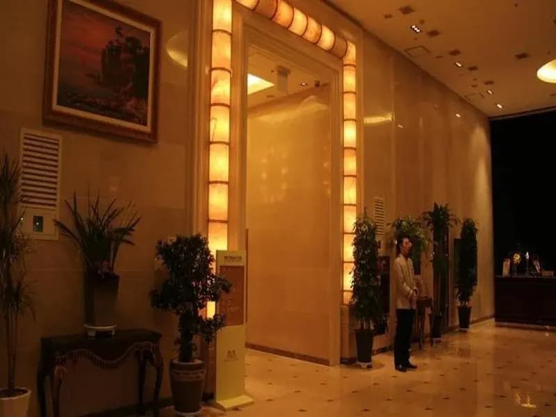 K-Pop Hotel - photo 20