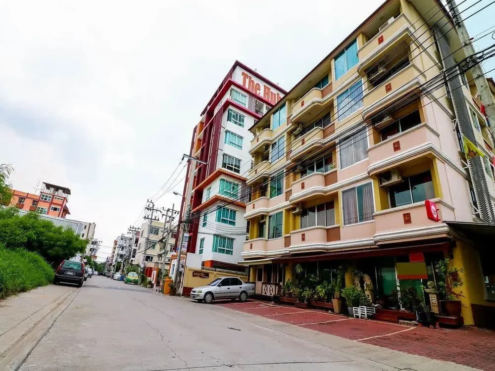 NIDA Rooms Min Buri 6 Floating Market - main photo