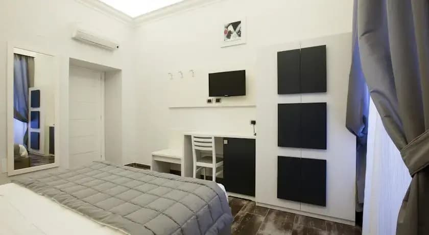 Rattazzi Guesthouse - photo 11