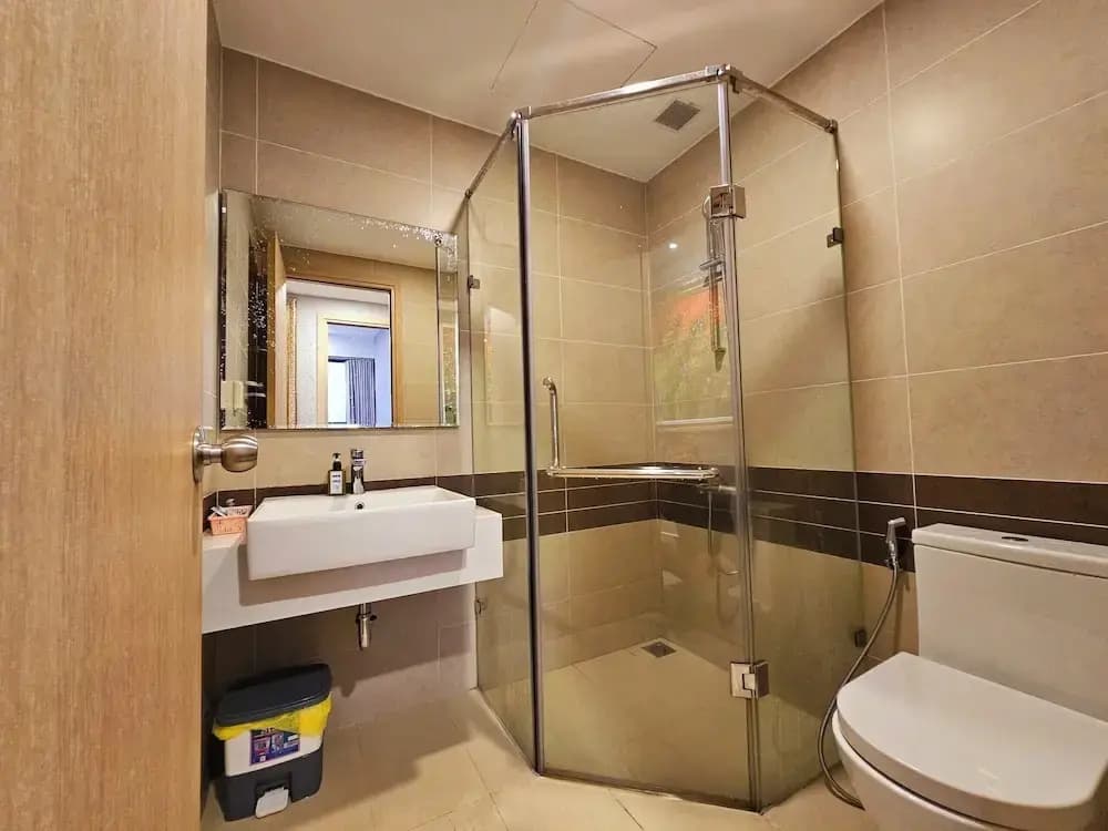 Local Home Apartment Rivergate - photo 14