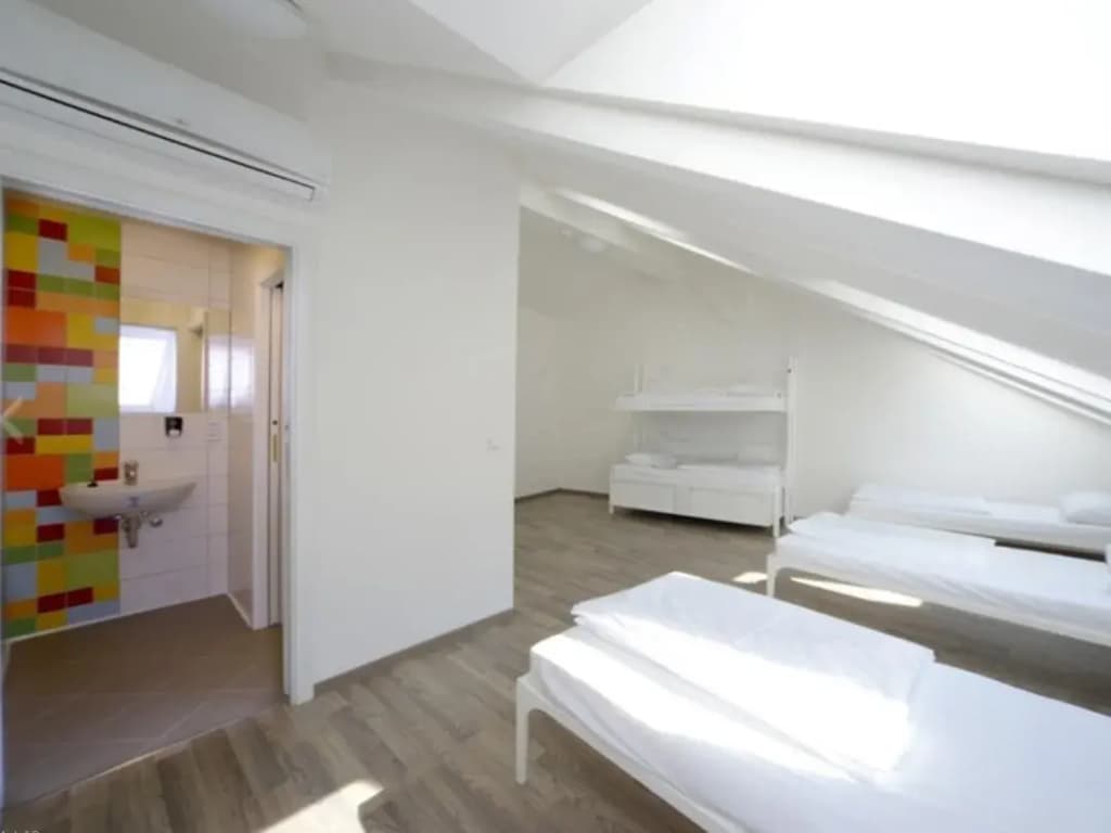 Safestay Prague Charles Bridge - photo 2