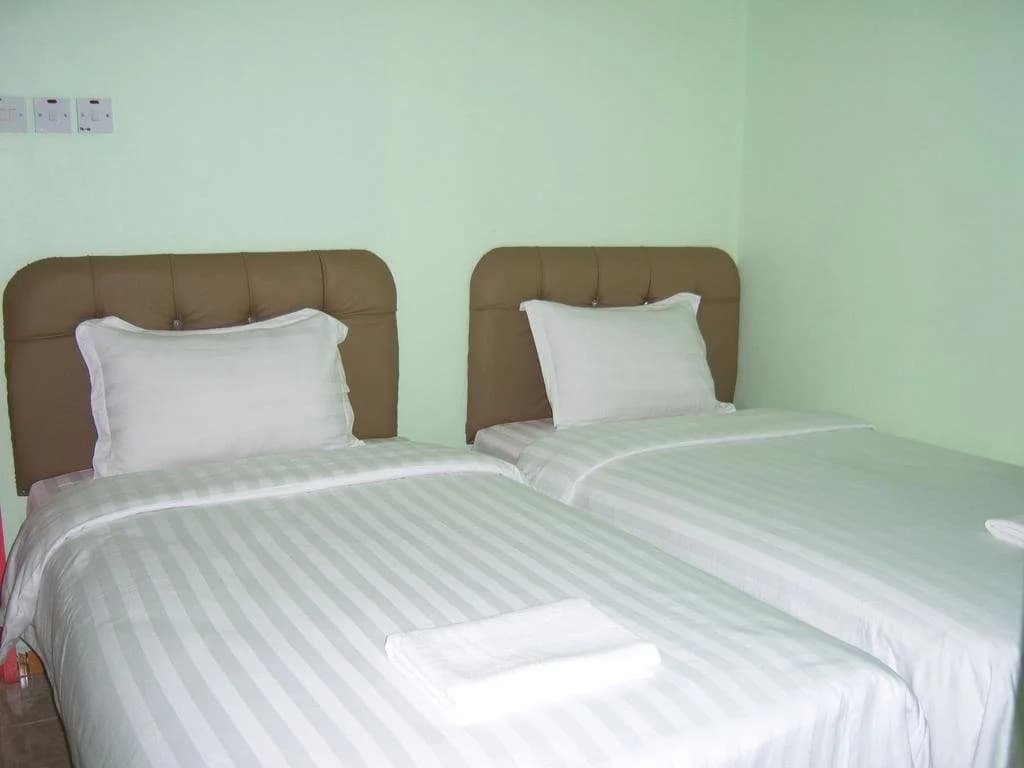 Huda Inn Ranau - photo 8