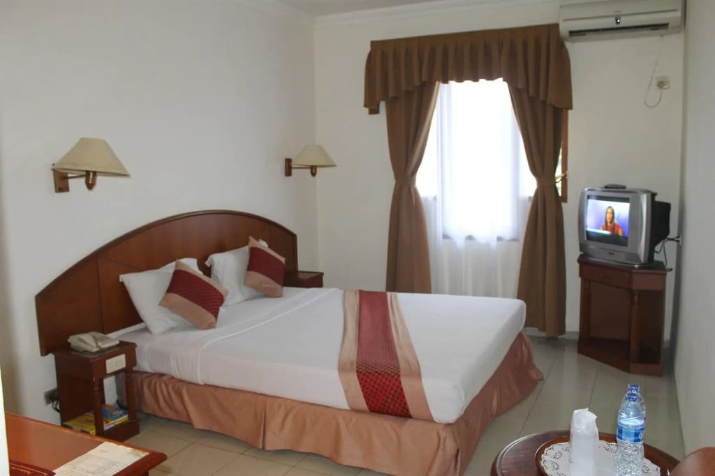 Mega Matra Hotel - photo 16