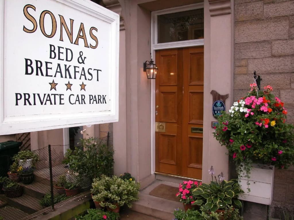 Sonas Guesthouse - photo 1