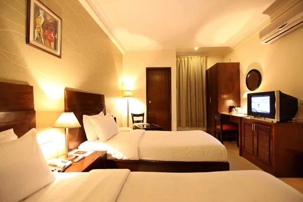 Hotel Waves - photo 20