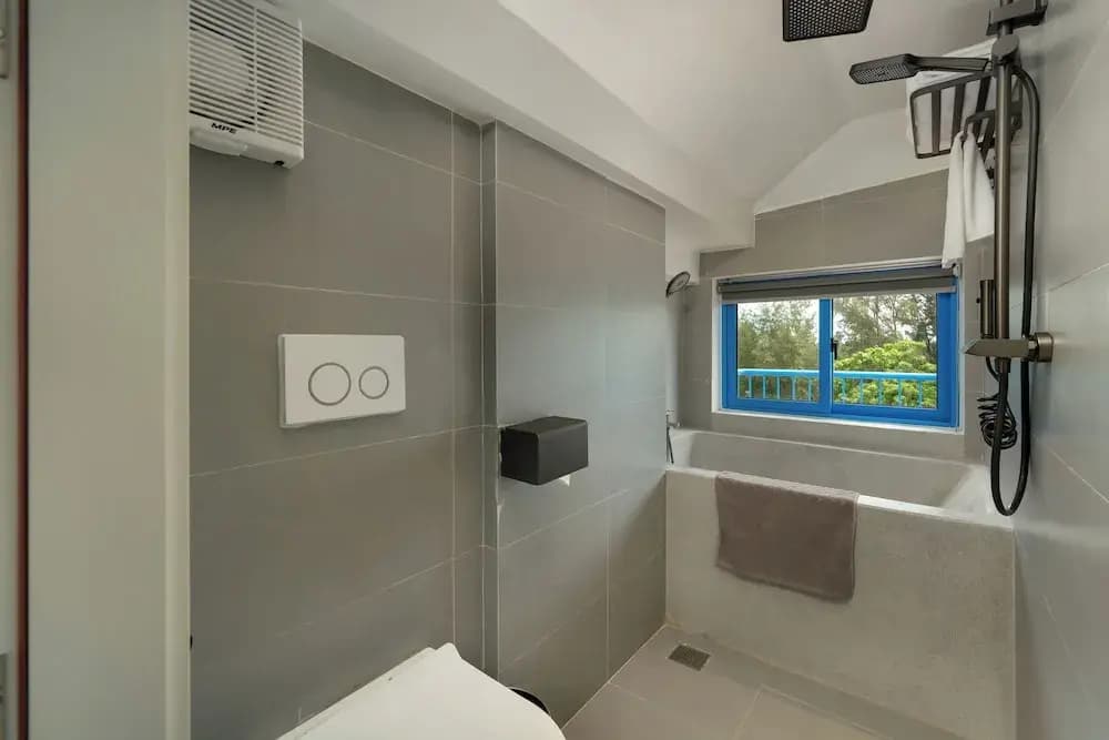 The Linh Coastline Villa - photo 45
