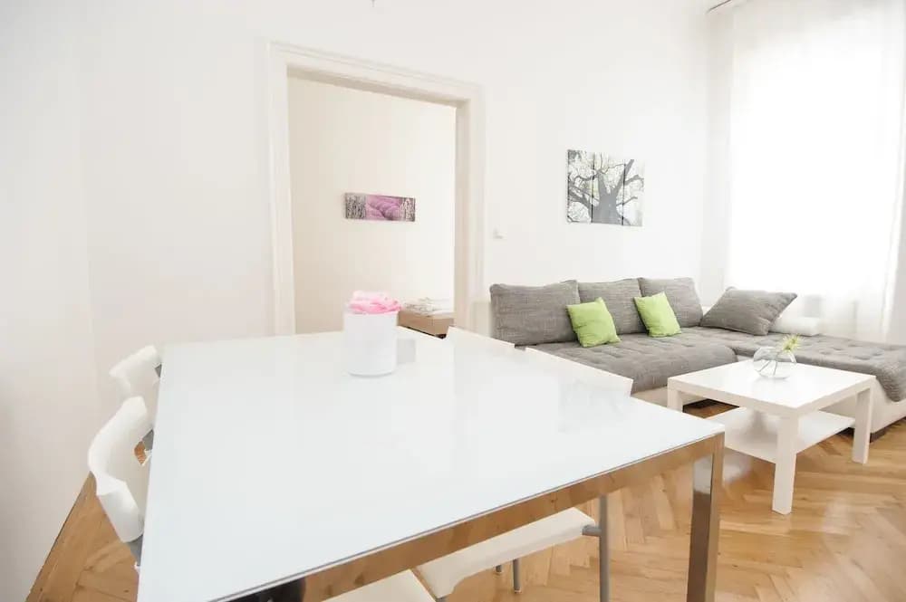 Vienna Apartment One Liechtensteinstr. - photo 3