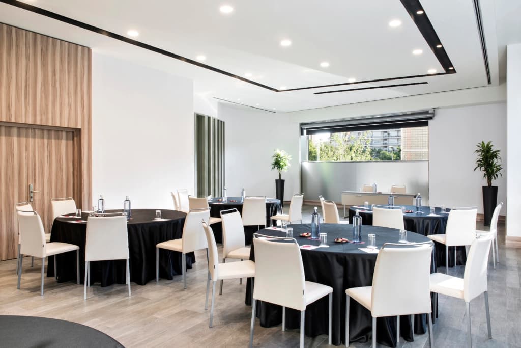NH Collection Barcelona Constanza - photo 33
