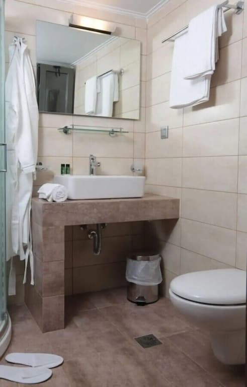Meni Apartments Hotel - photo 10