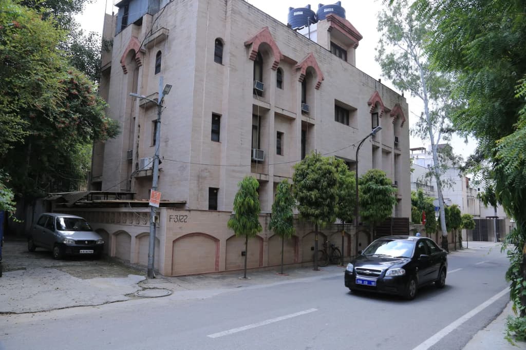 Hotel Sundeep Inn - photo 1